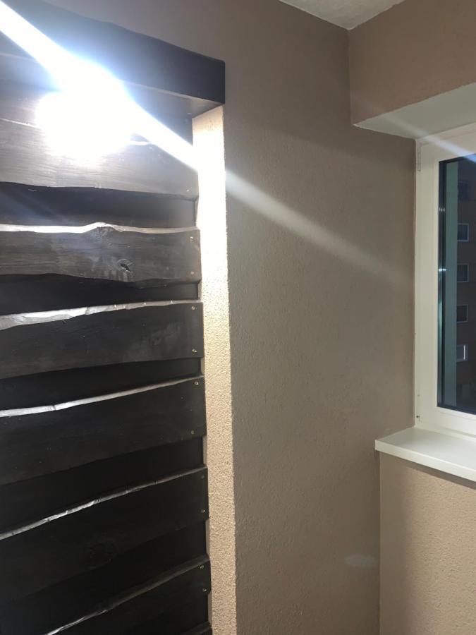 K76 - Very Nice 2-Bedrooms Apartment -2 Big Beds-1 Single Bed タルトゥ エクステリア 写真